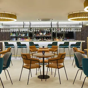 فندق Courtyard By Marriott London Heathrow Airport, Harlington (Greater London)